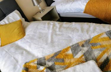 Goldthorn Wolverhampton sleeps 5 long term comfortably and families - Foto 1