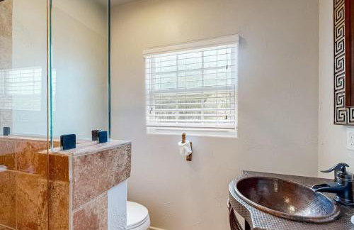 4-Bedroom Spacious Home with Guest House & Pool, Located on 9 Acres of Land - Foto 37