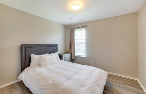 Quiet Suburban Home with Private Yard in Seagoville! - Foto 14