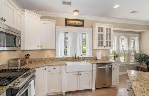 Lake Effect 3BR Home Steps to Everything 27 - Foto 31