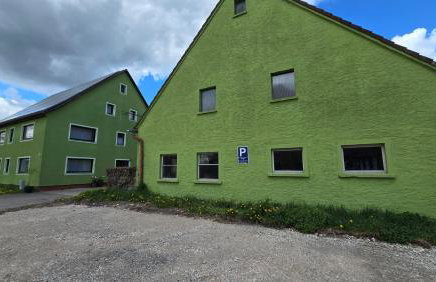 Monteur & Ferienapartment Leidenberger Parkplatz WLAN Kinderspielzimmer - Photo 31