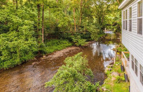 Moonshine Creek Too - Foto 18