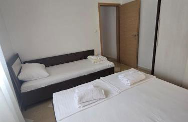 Apartmani Ruzmarin - Foto 13