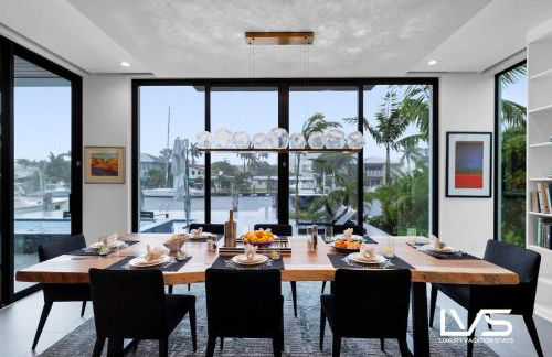 Carlotta- New Construction Luxury Waterfront Villa - Foto 44