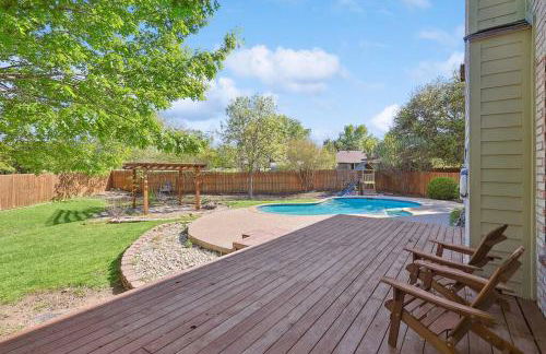 Wellness Oasis 5BR W Pool + Huge Yard + Fire Pit - Foto 7