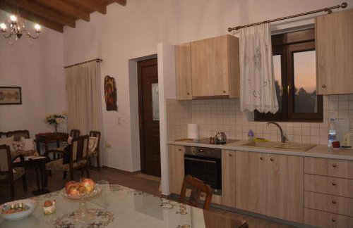House For Rent In Apostolous - Foto 6
