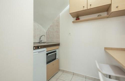 In the center of Messolonghi - Photo 27