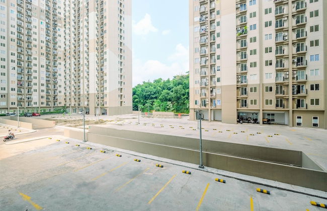 Comfortable and Tidy 2BR Podomoro Golf View Apartment - Foto 20