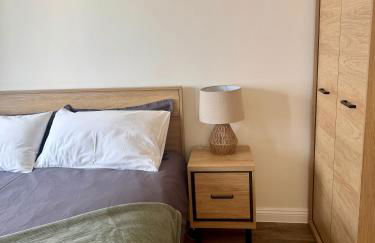 3 bedroom Brookwood Road apartment - Foto 4