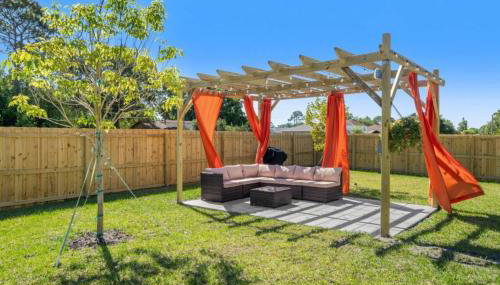 Brand New Theme House w Game Room - Encanta Magical - Foto 4, Garden