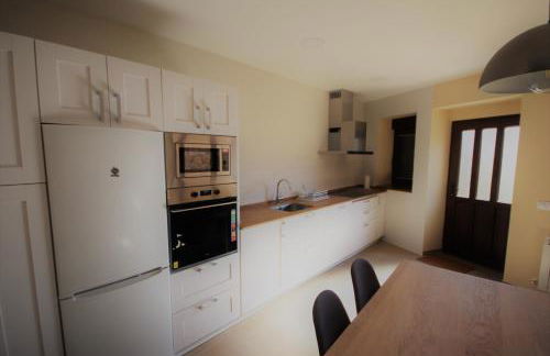 Loboratorio Rural - La Majada del Acebo - Photo 3