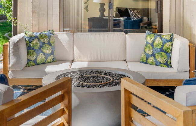 Delightful Home w Fireplace Patio Fire Pit - Foto 10