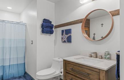 Peaceful Treehouse-Style Stay with Sauna Fire Pit Forest Views Near the Coast The Treehouse by AvantStay - Foto 31