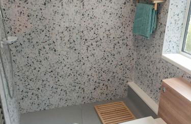 Split Level Bungalow - Sleeps4 - Close to walks - Foto 11