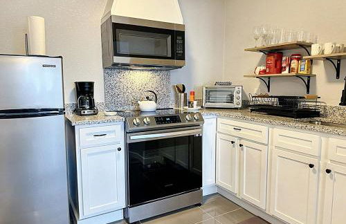 Vintage Vibes Modern Comfort 2BR for 6 Guests - Foto 3