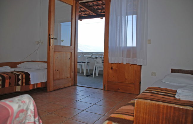 Apartmani Bako Komiza - Photo 31