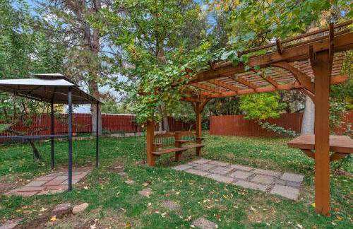 Awaken Your Senses King Bed BSU Parking - Foto 6