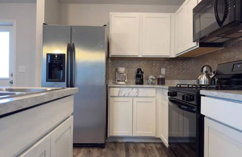 Northwest OKC 3 Bedroom Near Kilpatrick - Foto 9