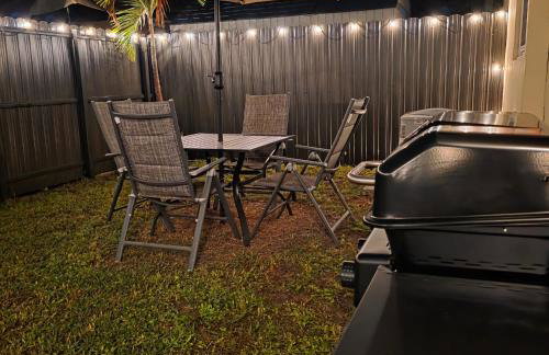 Cozy AirportHouse 5 min del aeropuerto WiFi parking privado - Foto 6