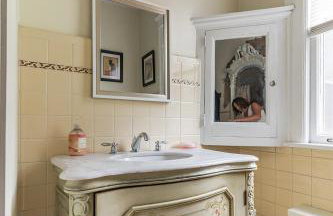 Mountain View Victorian with Convenient Location and Lots of Space tp Play farmhouse - Foto 32