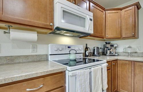 Swim, Golf and Unwind Home 5 Mi to Lake Sumter! - Foto 10