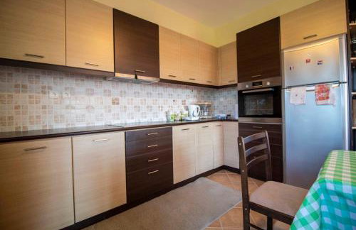 Cozy Hilltop Home with Breathtaking Views - Foto 11