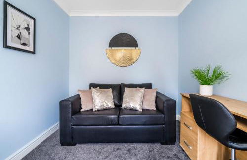 Progressive House 5 Bedrooms Inc Study with Sofabed, Garden, Smart TV in Every Bedroom FREE Parking - Foto 16