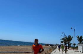 Studio with pool and sunrise view at 10 min beach walk - Foto 22