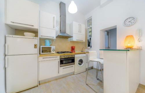 Stylish Loft at Madrid's Heart, Chueca - Photo 22