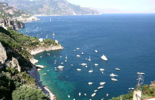 Amalfi 51 con vista mare, giardino e terrazze - Foto 17