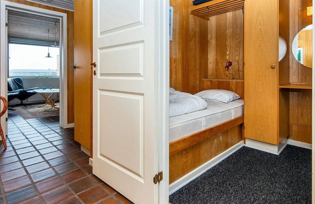 Waterfront Holiday Home in Henne near Sea - Foto 12