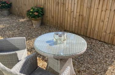 Luxury Cottage in Idyllic Cotswold Village nr Bath - Photo 18