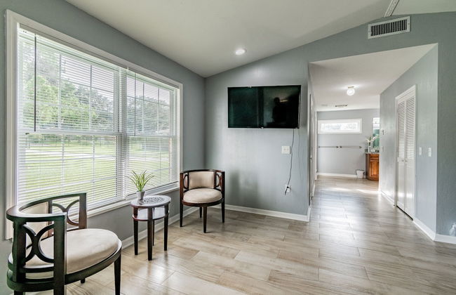 A Large Tropical 7 Bedroom Estate by RedAwning - Foto 46