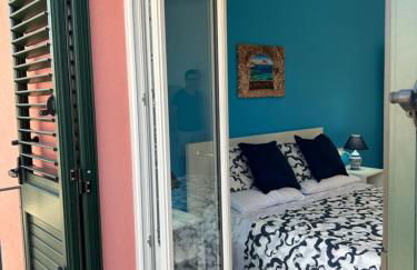 TorrediGaffe Home, una casa nella piazzetta del borgo a due passi dal mare - Foto 9