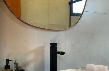 Chalés incríveis com banheira de hidromassagem e vista encantadora - Photo 150