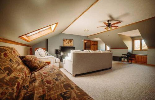 Majestic Home in Hocking wPool Jacuzzi Basketball - Foto 20