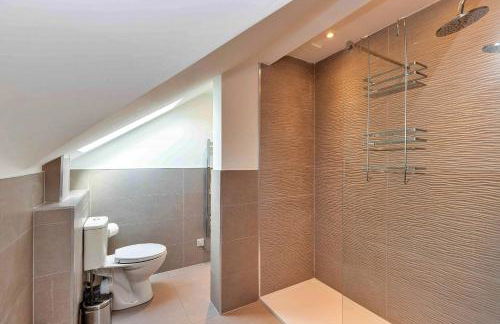 Finest Retreats - The Holt - Photo 13