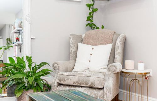 Amazing Lovely 1BDR Apartment, South London - Photo 6