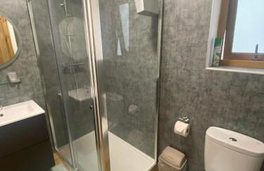 Ben Nevis Manor Lodge & Indoor Private Hot-Tub - Photo 17