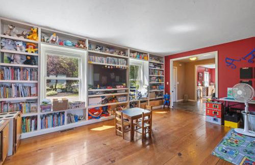 Lakeside Luxury Retreat with Winnipesaukee Views - Foto 43