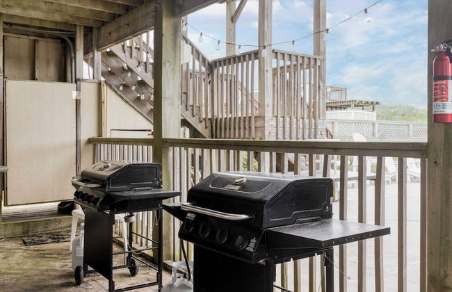 Sleeps 28 Beachfront w/ Pool, Hot Tub, Game Room Atlantic Watch by Avantstay - Foto 59