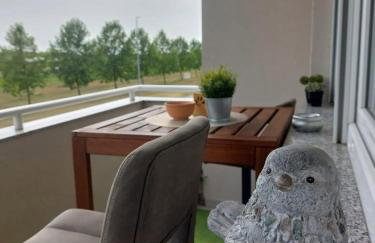 LA CASA GRADSKI VRT modern family apartment with lockable bike storage - Foto 18