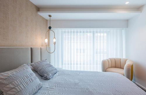 SeaLux Apartment (Seaside) - Photo 9