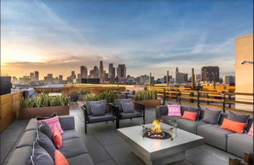 Stylish 2BR Near Dodgers Stadium by Oneluxstay - Foto 33