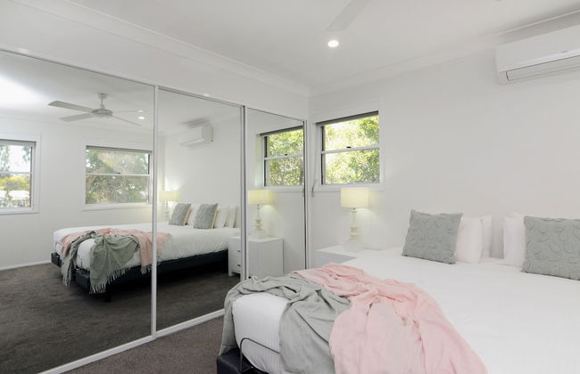 Noosa Entrance Waterfront Resort - Photo 31