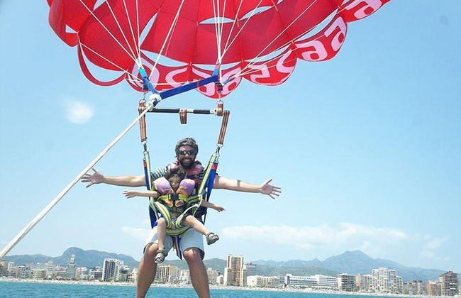 Parasailing desde el puerto de Denia - Photo 7