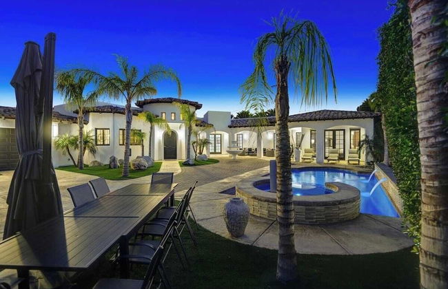 Villa Toscana by Avantstay Palatial Villa With Spa, Pool, Theater & Game Room! Permit#4769 - Foto 18