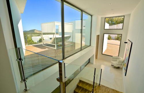 Serene Escape: Seaside Villa in Ibiza, 1001 - Foto 29