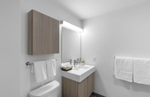 Kendall Sq Studio w Gym nr MIT MGH BOS-36 - Photo 8