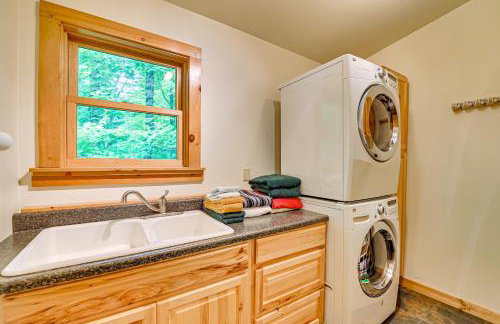 Thendara Cabin on Moose River with Game Room! - Foto 29